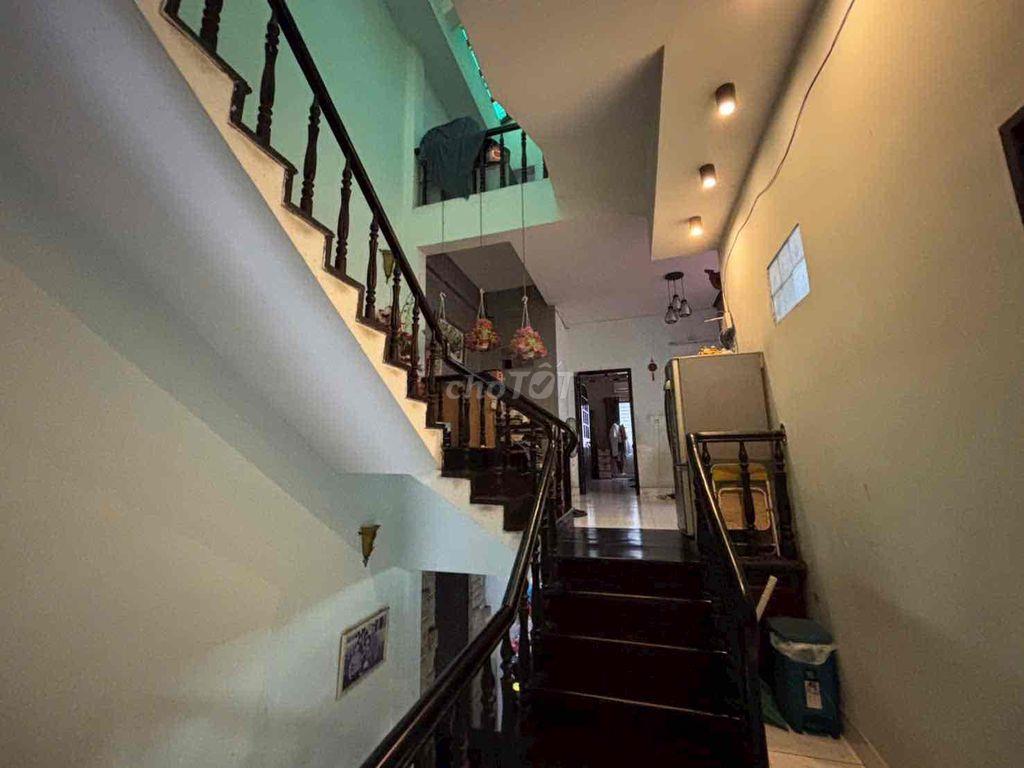 Bán nhà 3 tầng MT Vũ Ngọc Phan Đường 7m5 ngay chợ hoà khánh