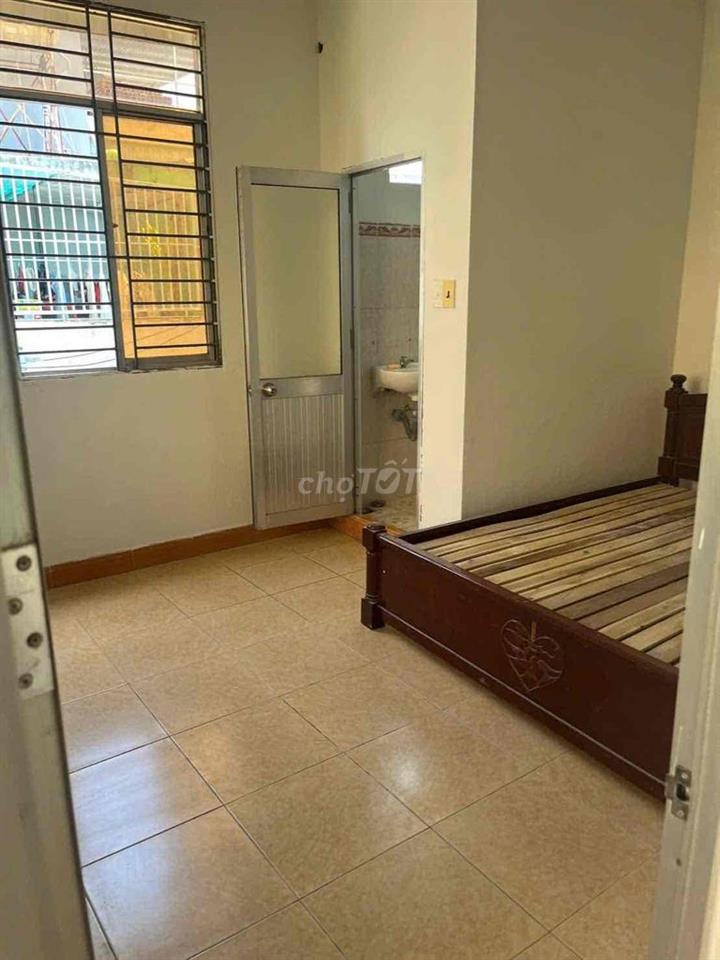 Cho thuê nhà  3 tầng  kiệt Trần Cao Vân Thanh Khê