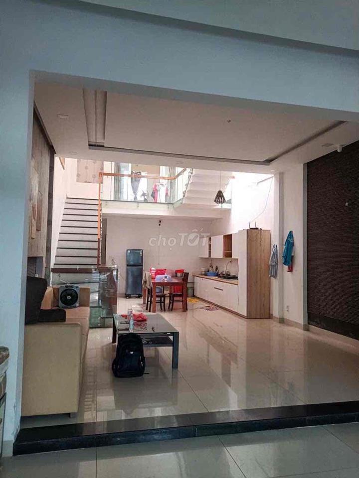 Cho thuê nhà 3 tầng MT Trần Ngọc Sương Hoà Thọ Đông Cẩm Lệ
