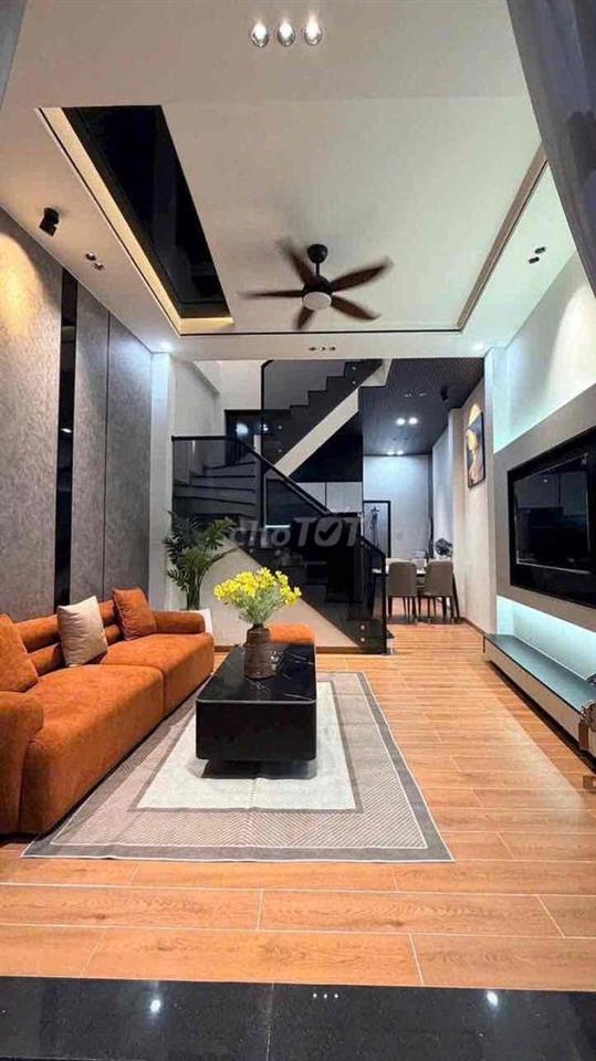 Cho thuê nhà 2 tầng kiệt  Dũng Sĩ Thanh Khê