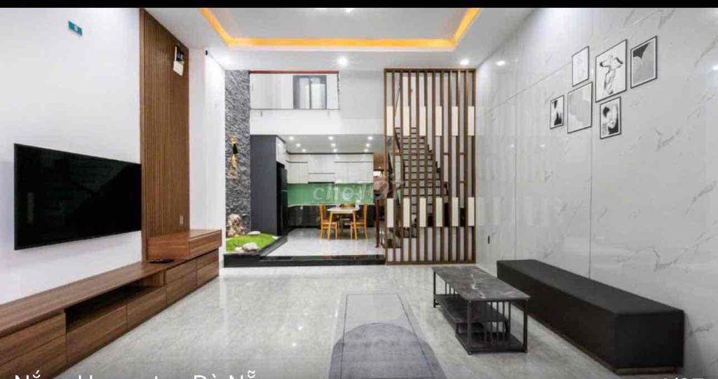 Cho thuê nhà 3 tầng MT Hoàng Đình Ái Hoà Xuân