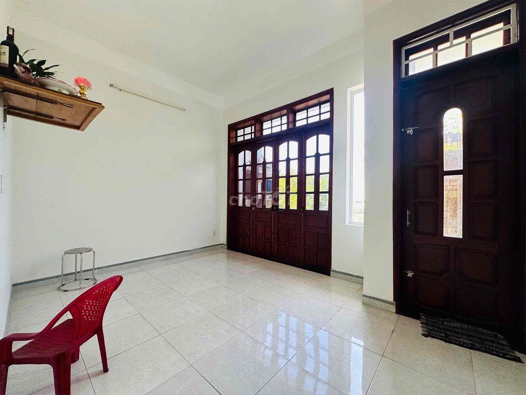 Cho thuê nhà MT Lý Tử Tấn Thọ Quang Sơn Trà