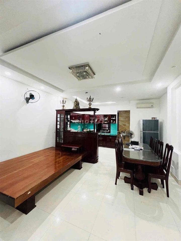 Cho thuê nhà 3 tầng MT Lý Đạo Thành Sơn Trà