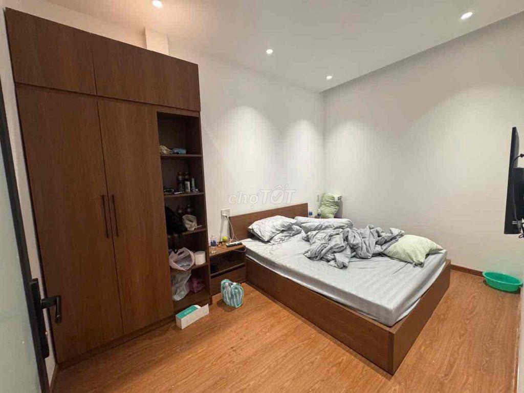 Cho thuê nhà Mt Võ Trường Toản Ngay khán đài bắn pháo ho