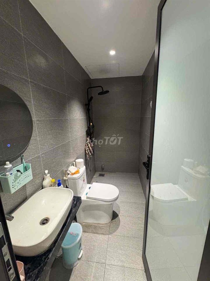 Cho thuê nhà Mt Võ Trường Toản Ngay khán đài bắn pháo ho