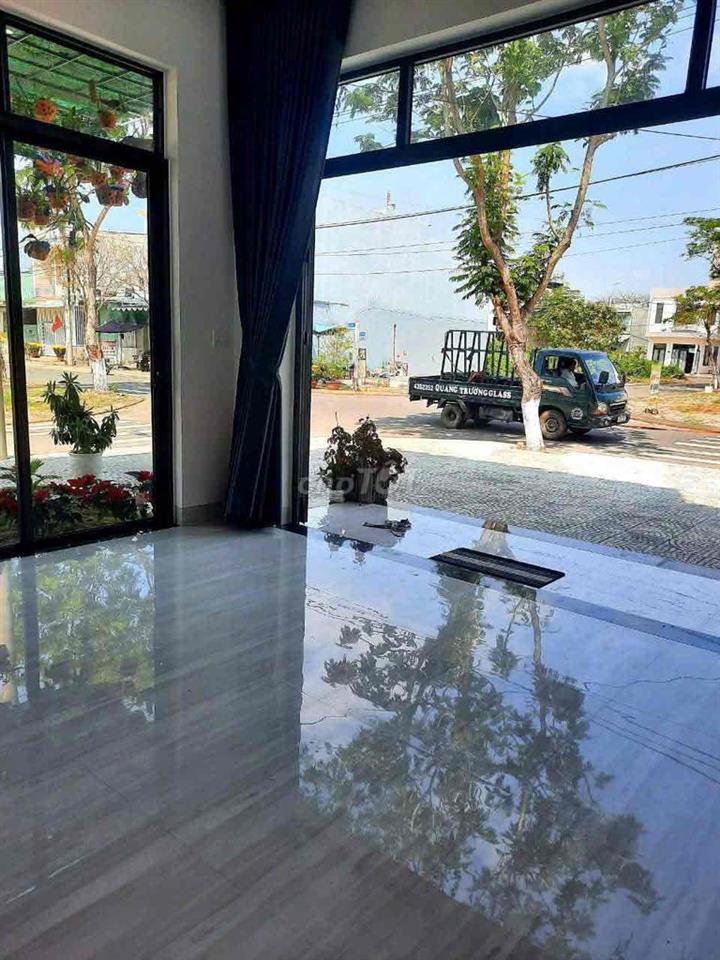 Cho thuê nhà MT Phan Văn Đáng Hoà Xuân