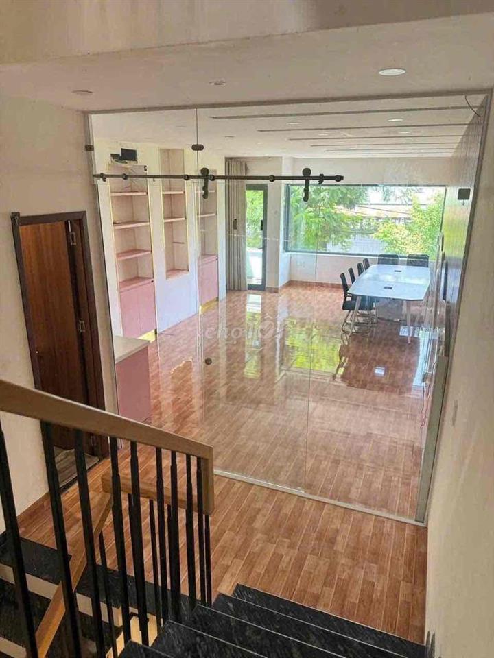 cho thuê nhà 3 tầng mt nguyễn mậu tài hoà xuân đường 7.5
