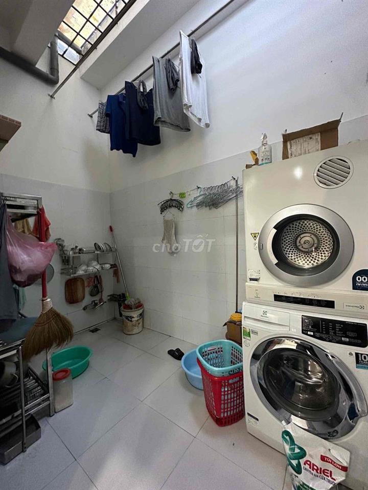 Cho thuê nhà 3 tầng kiệt ôtto đồng kè liên chiều gần chợ hoà khánh