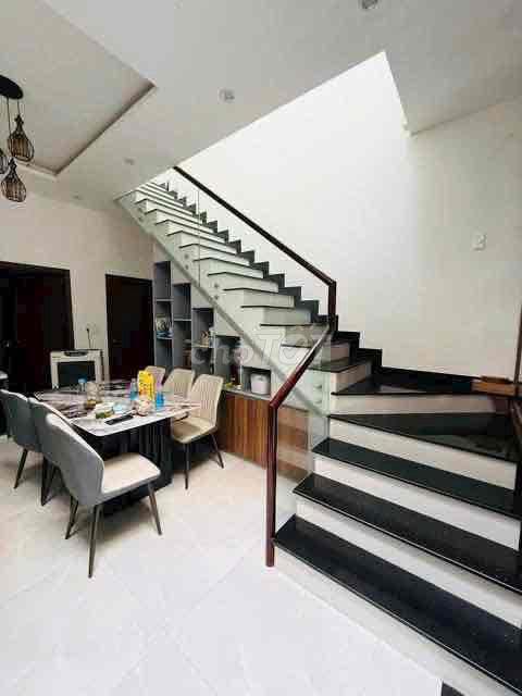 Bán nhà 2 tầng MT Thanh Lương 18 Hoà Xuân Cẩm Lệ