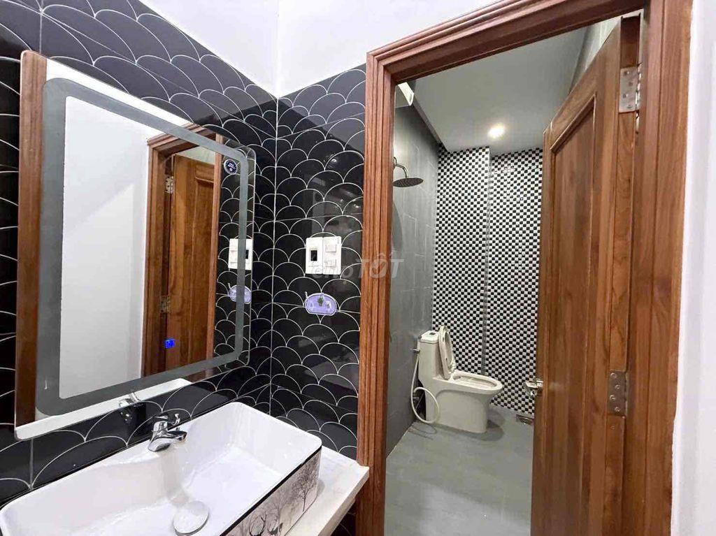 cho thuê nhà 3 tầng kiệt 3m trần cao vân thanh khê