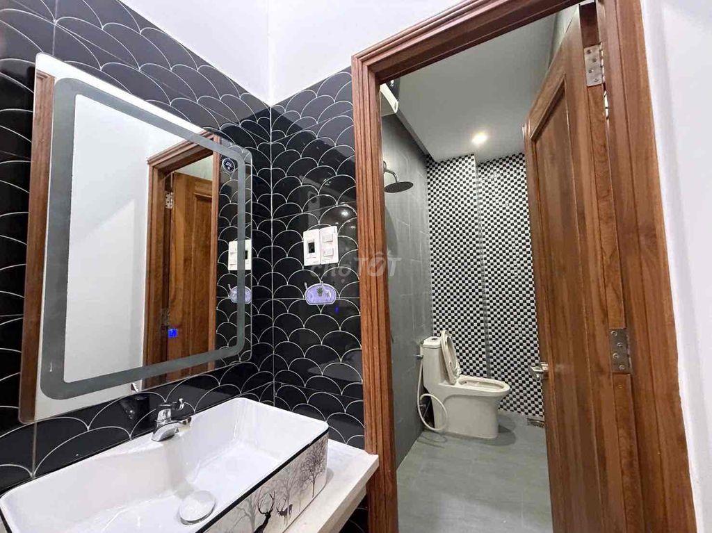 cho thuê nhà 3 tầng kiệt 3m trần cao vân thanh khê