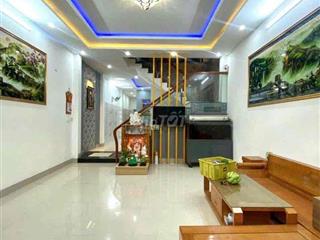 Cho  thuê nhà 3 tầng  mt bàu cầu 6 hoà xuân