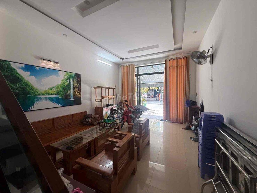 Bán nhà 2 tầng MT Nguyễn Quyền Bến Xe Cẩm Lệ