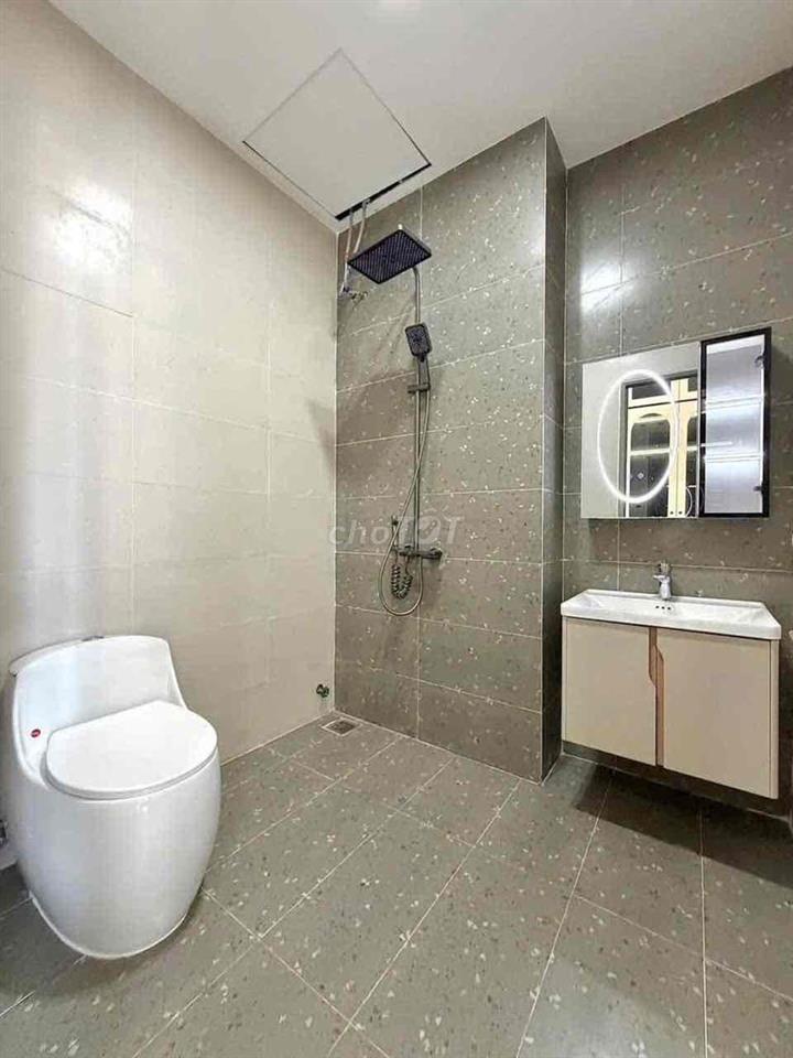 Bán nhà kiệt Trần Cao Vân Thanh Khê Sát Biển