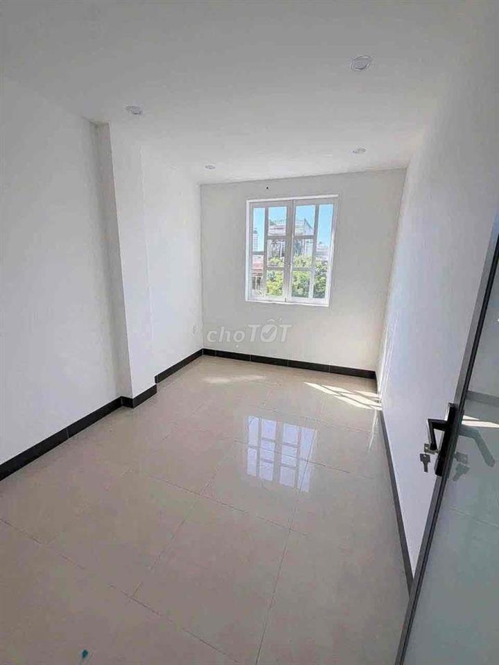 Cho thuê nhà 4 tầng MT Lê Duẩn Đoạn KD Sầm Uất