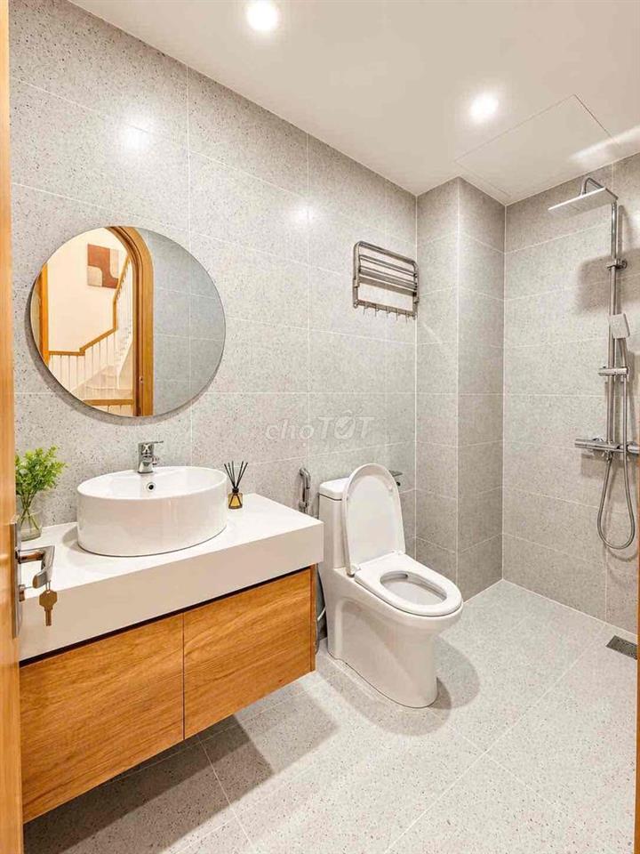 Cho thuê nhà 2 tầng kiệt Dũng Sĩ Thanh Khê
