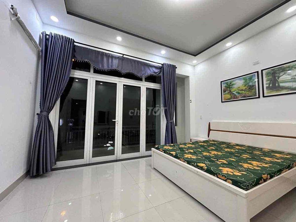 Cho thuê nhà 2 tầng 5 Bùi Trang Chước Hoà Xuân