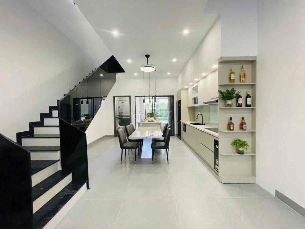 🔥 Chính Chủ Bán Nhà Mới Xây 3 Tầng - 3PN - 3WC, Khu Hoà Xuân ✨