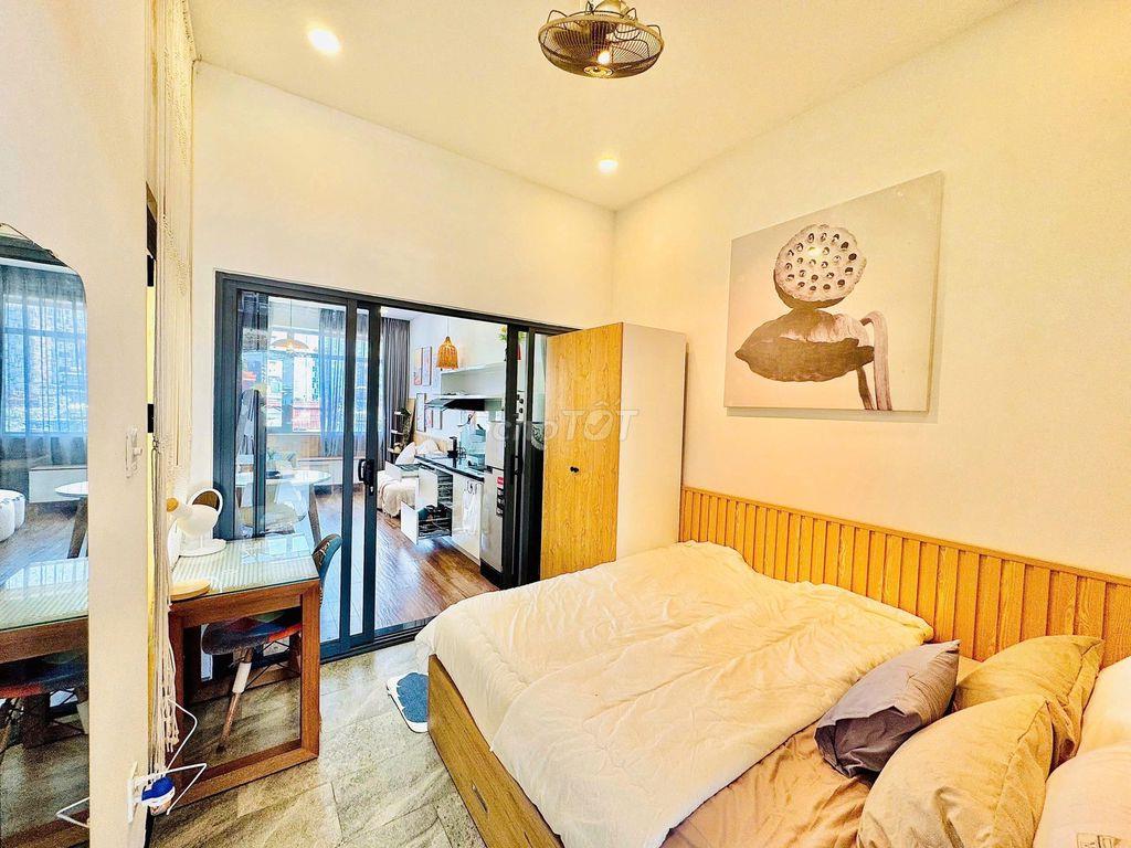  Căn hộ Penthouse 1 phòng ngủ – Ban công rộng – Khu vực BBQ