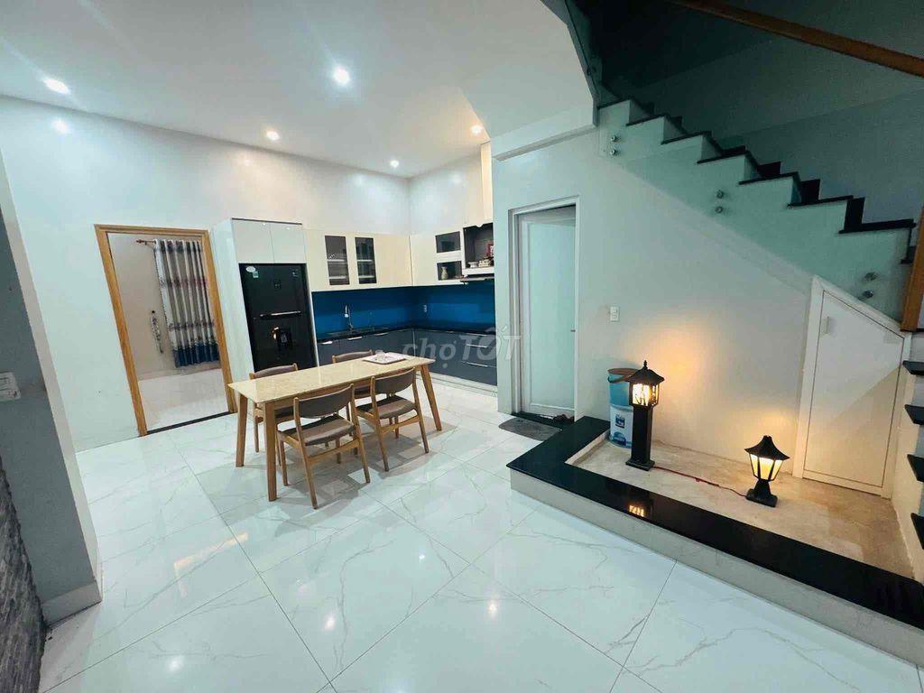 📌Cho thuê nhà 3 tầng mặt tiền Nam Việt Á, vị trí đẹp gần sông, khu