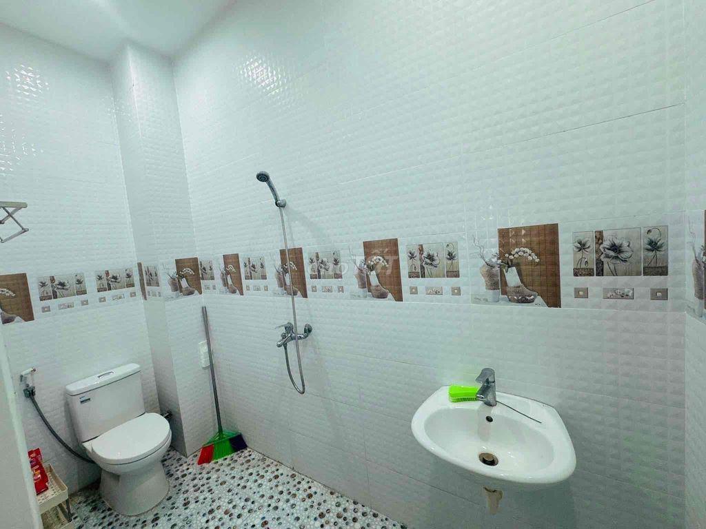 📌Cho thuê nhà 3 tầng mặt tiền Nam Việt Á, vị trí đẹp gần sông, khu