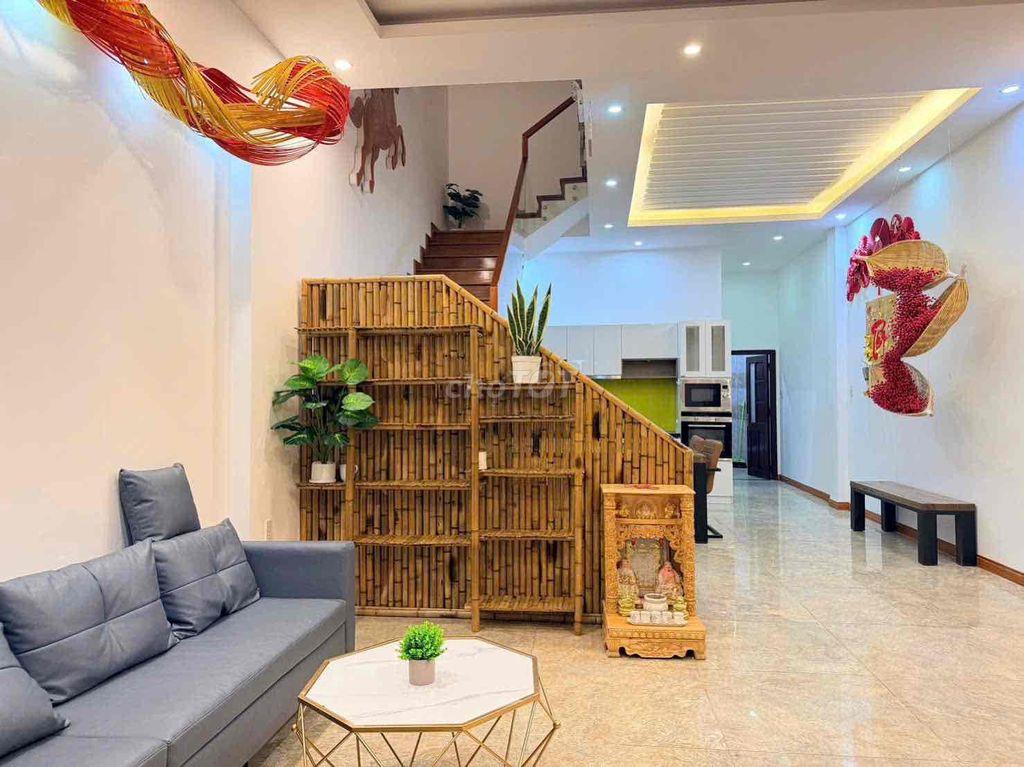 🌾CHO THUÊ NHÀ NGUYÊN CĂN SÂN VƯỜN – SÁT BIỂN KHU LOSEBY  Nhà nguyê