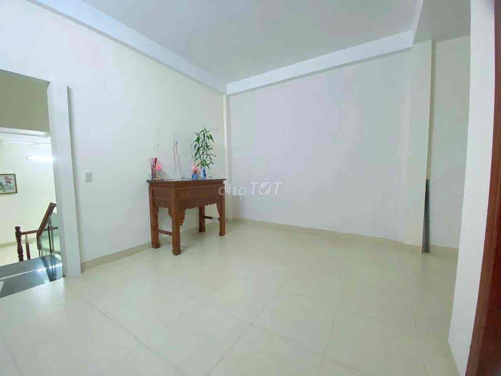 Cho thuê nhà nguyên căn 2 tầng đường vũ đình long sơn trà  Nhà 2 tầng: