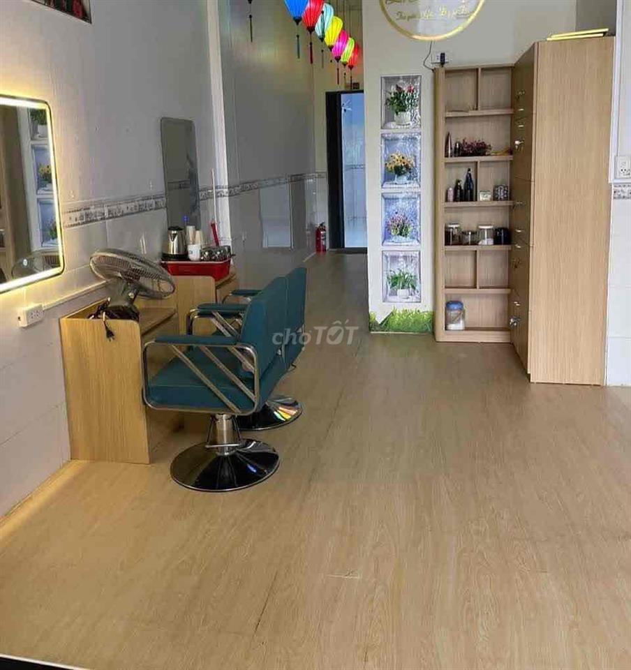 NC🏠🌹Cho Thuê Nhà MT Chính HỮU Gần LÊ Thước Sơn Trà  DT 100m 1 Tầng Rưở