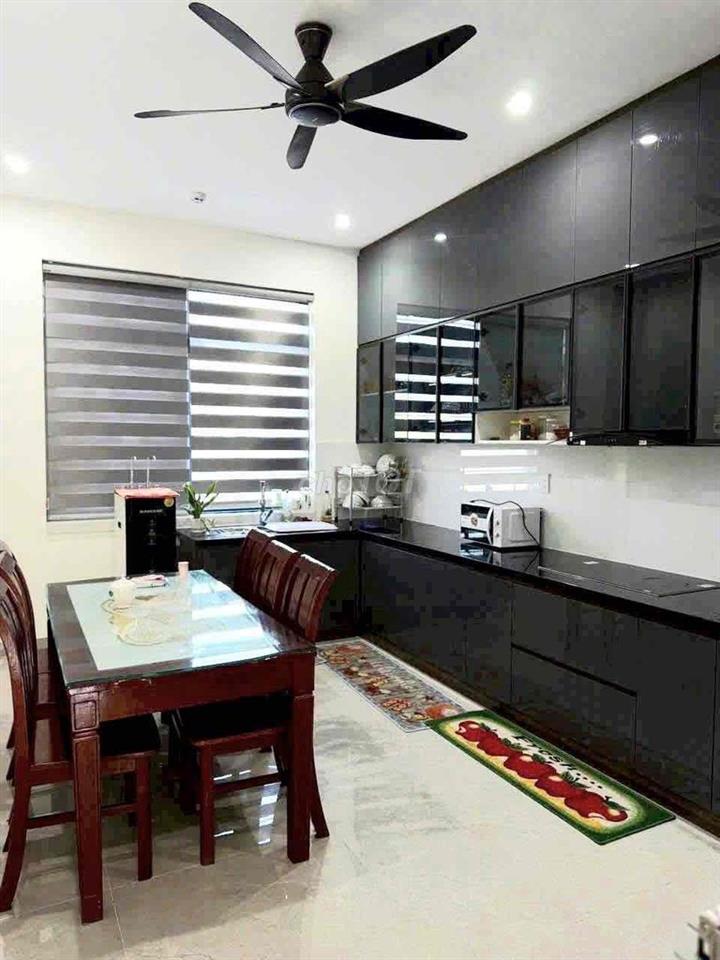 👉Cho thuê nhà 3 tầng đường 7m5 khu An hải bắc,gần Nguyễn.thị Định,Sơn