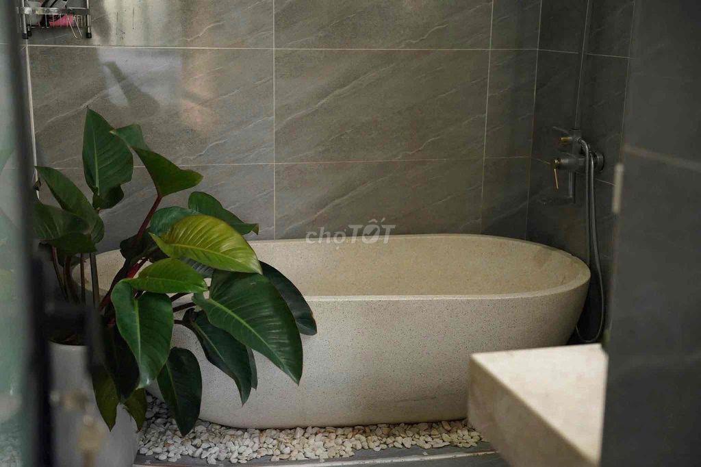 296 CHO THUÊ NHÀ RỘNG 220M² – 3 PHÒNG NGỦ