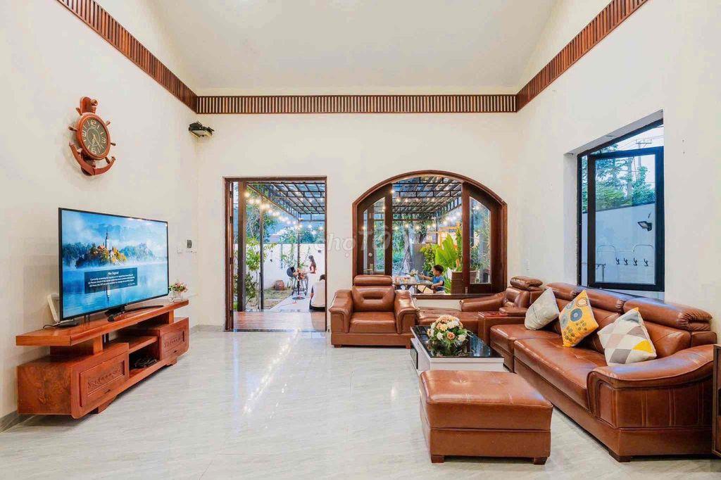 296 CHO THUÊ NHÀ RỘNG 220M² – 3 PHÒNG NGỦ