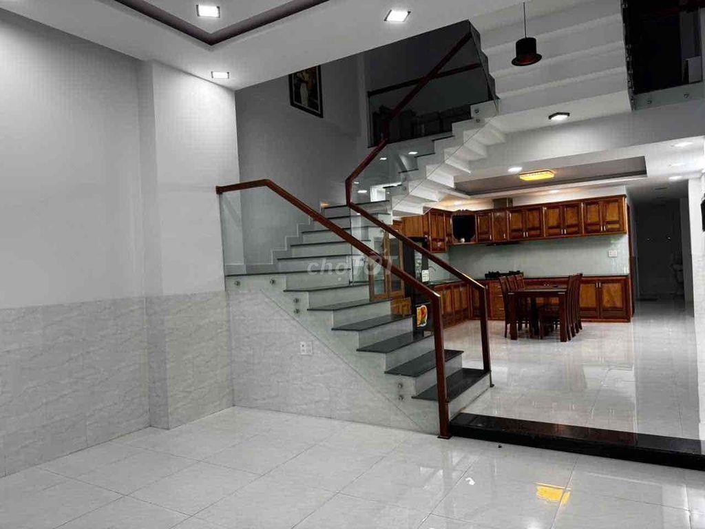 281 CHO THUÊ NHÀ 3 TẦNG 100M² – 4PN 3WC, FULL NỘI THẤT