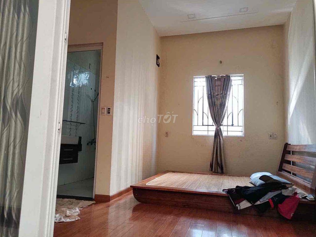 277 CHO THUÊ NHÀ 2 TẦNG 130M² – 3PN 3WC, SÂN RỘNG