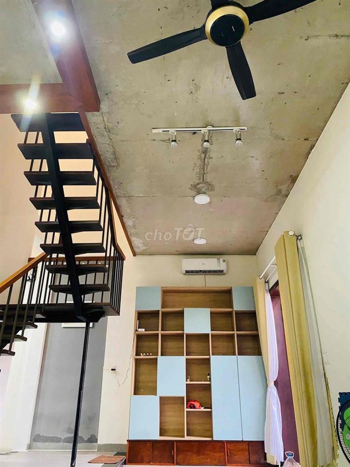 275 CHO THUÊ NHÀ 2 TẦNG SÁT BỜ SÔNG – 2PN 3WC