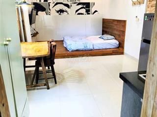Căn hộ full nội thất