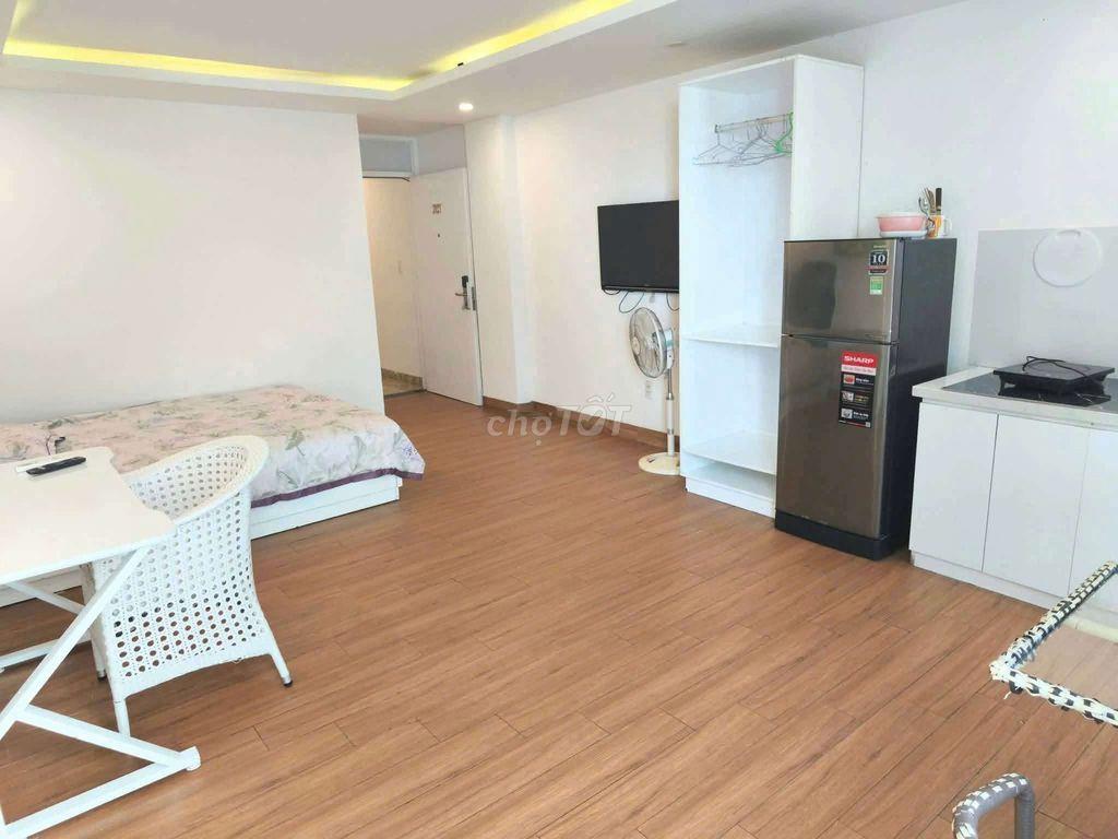 Căn hộ trống sẵn hồ bơi