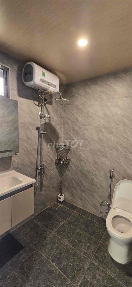 Cần cho thuê căn hộ sân vườn