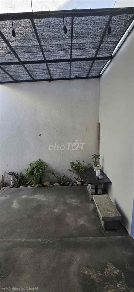 Căn hộ sân vườn