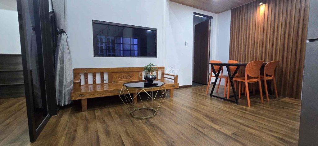 Cho thuê căn nhà sân vườn gần biển Tân Trà , gần sông Cổ Cò