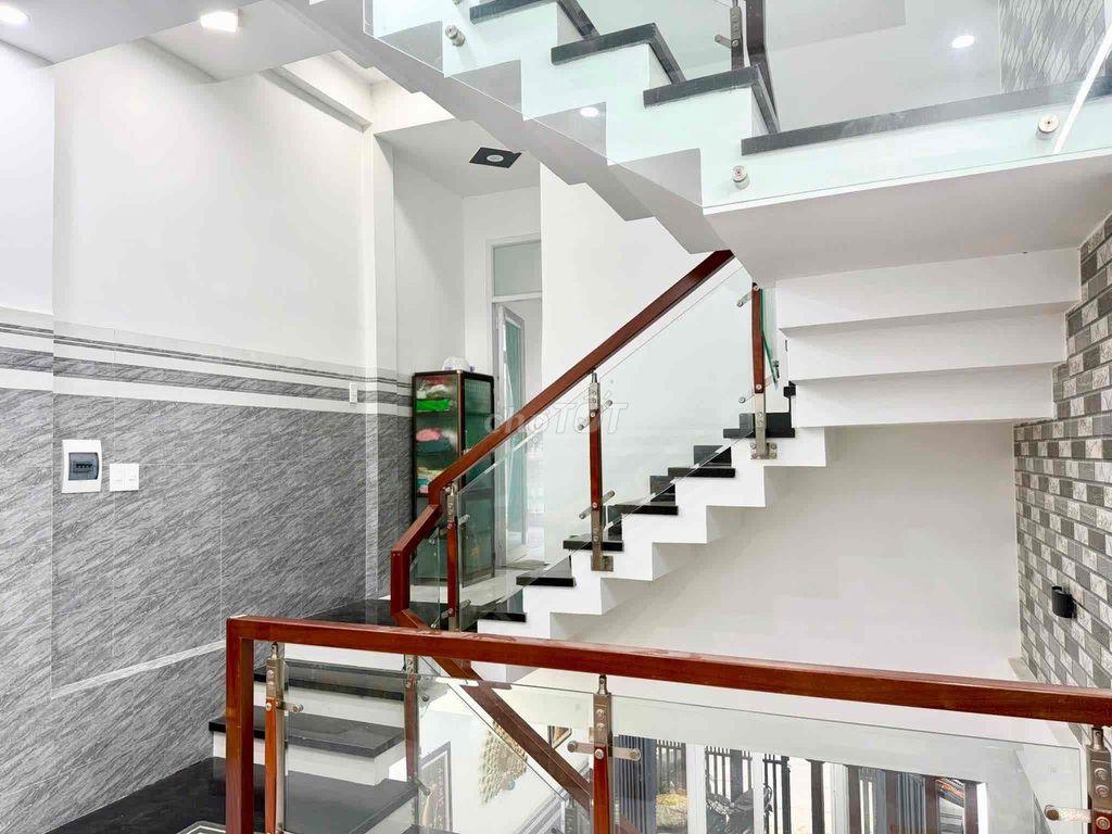 🔥NHÀ 3 TẦNG KIÊN CỐ KIỆT ÔTO 5M NGUYỄN PHƯỚC NGUYÊN