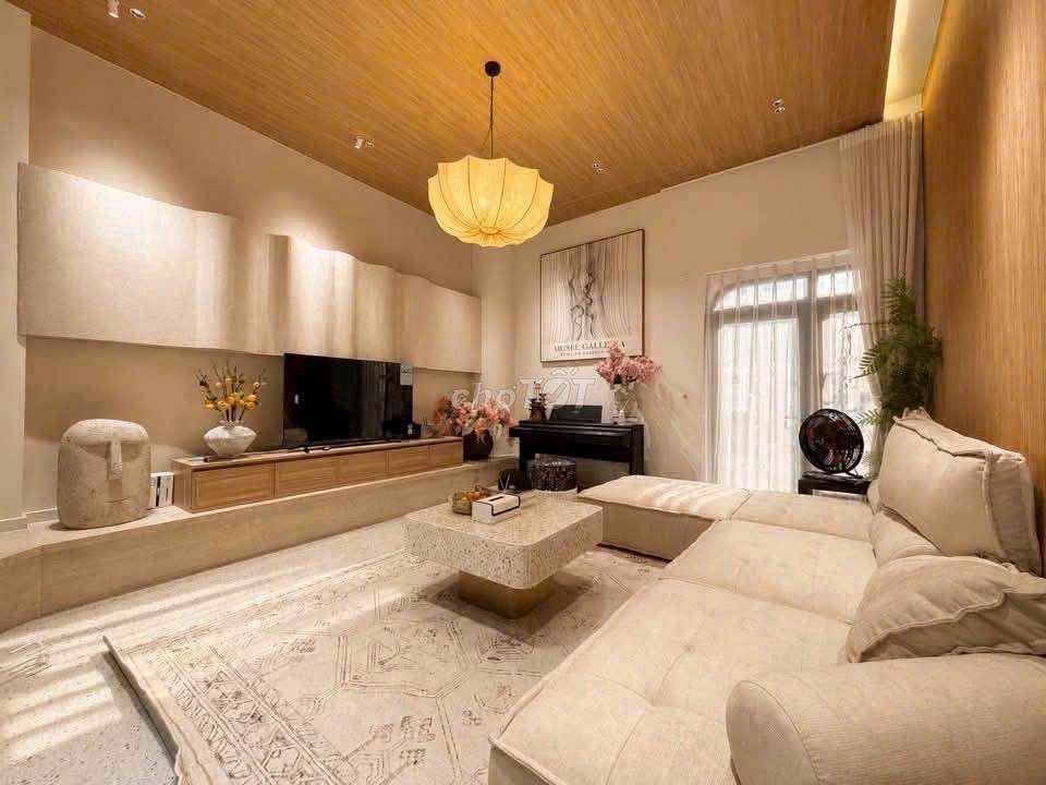 🔥SIÊU PHẨM HOMESTAY MẶT TIỀN ĐG 5M5 -  CÓ HỒ BƠI - 3 TẦNG GẦN BIỂN
