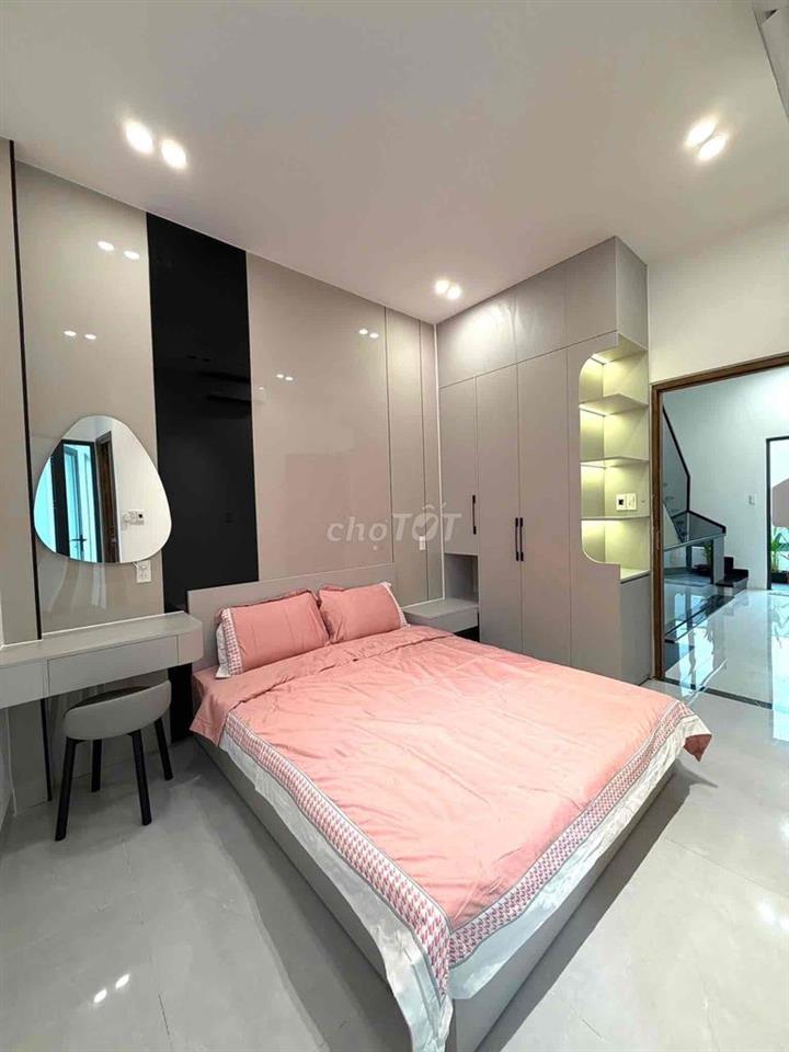 🔥NHÀ ĐẸP 3 TẦNG 3 MÊ SÁT MẶT TIỀN NGUYỄN PHƯỚC NGUYÊN