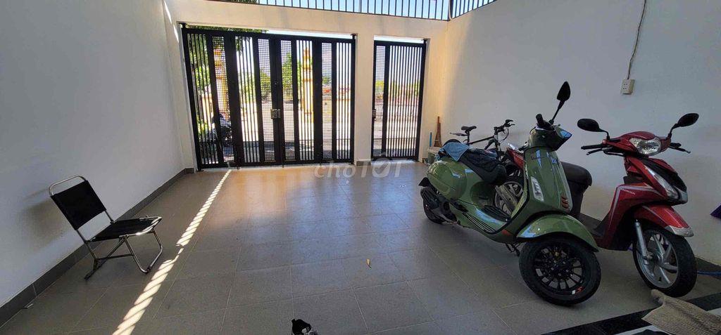 CHÍNH CHỦ bán nhà mặt tiền Trung Lập 11 phường Hải Vân