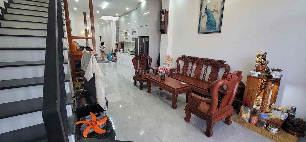 CHÍNH CHỦ bán nhà mặt tiền Trung Lập 11 phường Hải Vân