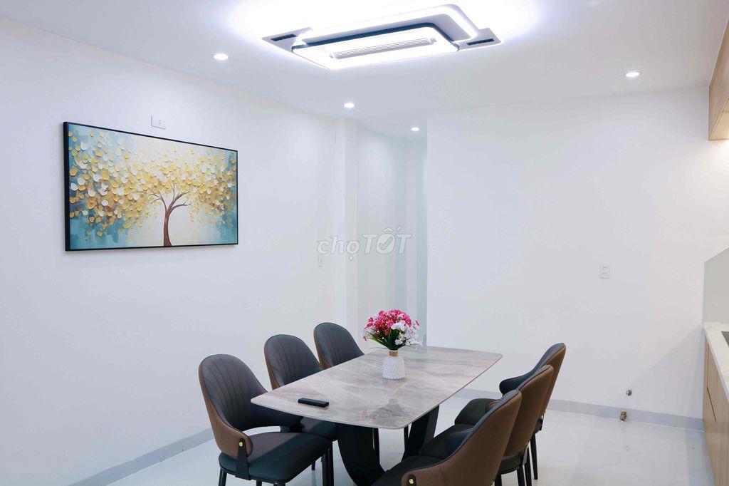 Bán nhà 2 tầng mặt tiền đường 5m5 Sơn Trà ! Full nội thất nới đẹp