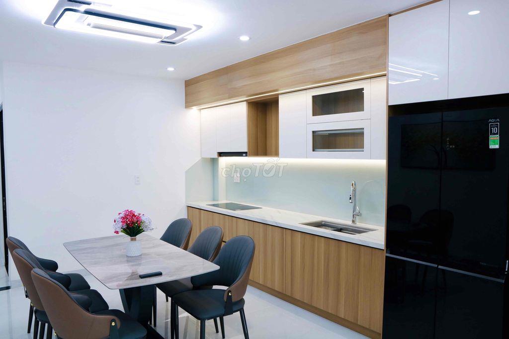 Bán nhà 2 tầng mặt tiền đường 5m5 Sơn Trà ! Full nội thất nới đẹp