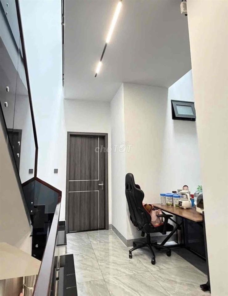 Bán nhà xây ở chất lượng Hoà xuân 300m2 sàn, hướng mát