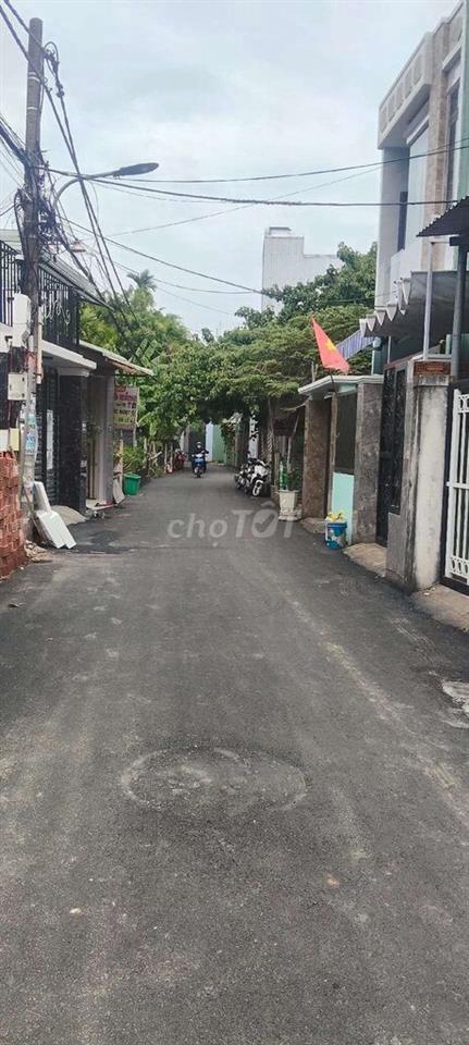 🔶️ Kiệt nhựa ô tô Tôn Đản đông dân cư ở đồng bộ văn minh