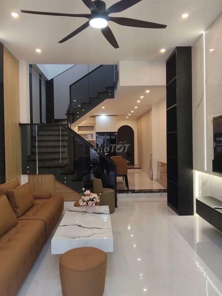 🔶️ Kiệt ô tô Nguyễn Hoàng - Mặt tiền 5m5 - 79m²