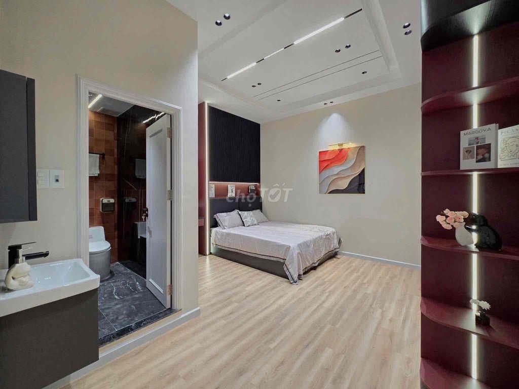 Nhà Mặt Tiền Trung Tâm Hải Châu, Hoà Cường 3Tầng full Nội Thất Luxury